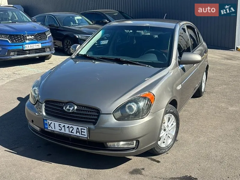 Hyundai Accent