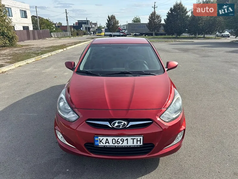 Hyundai Accent