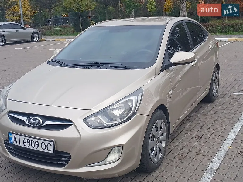Hyundai Accent