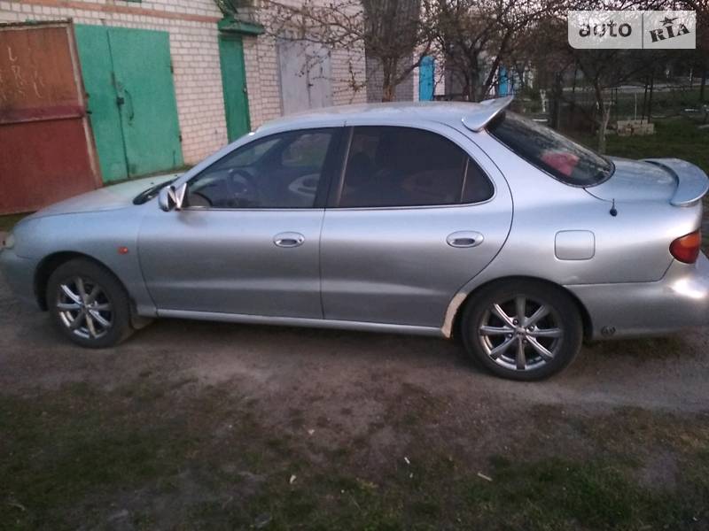 Седан Hyundai Avante 1997 в Кременчуці