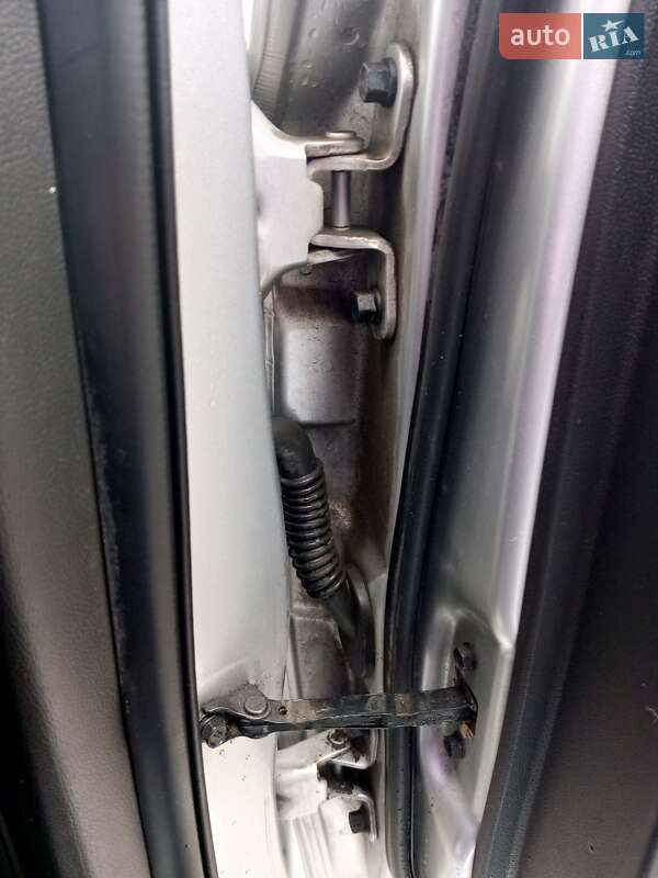 Седан Hyundai Avante 2011 в Києві