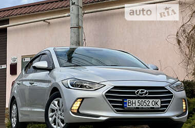Седан Hyundai Avante 2015 в Одессе
