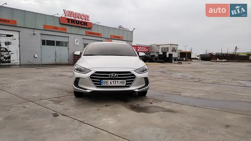 Седан Hyundai Avante 2016 в 