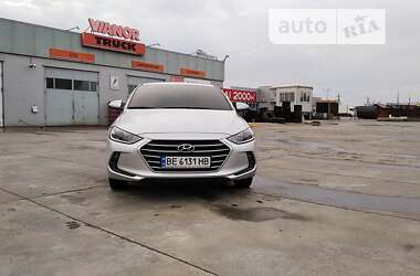 Седан Hyundai Avante 2016 в Первомайске
