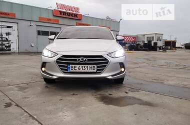 Седан Hyundai Avante 2016 в Первомайске