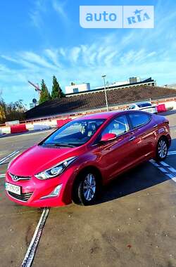 Седан Hyundai Avante 2015 в Херсоне