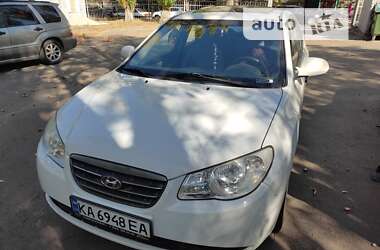 Седан Hyundai Avante 2008 в Києві