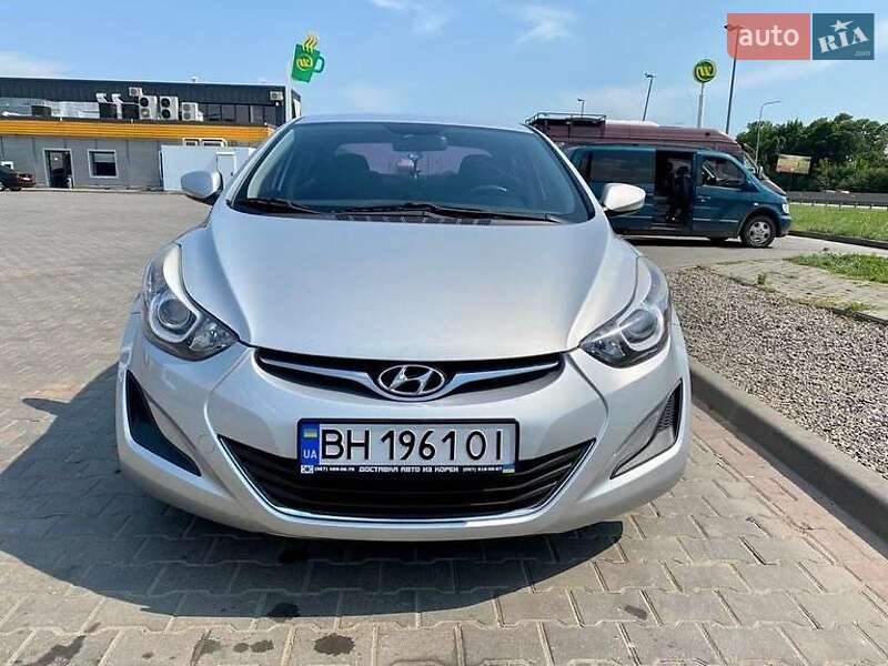 Седан Hyundai Avante 2014 в Киеве