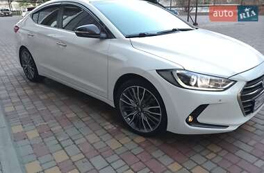 Седан Hyundai Avante 2015 в 