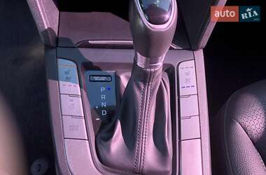 Седан Hyundai Avante 2017 в 