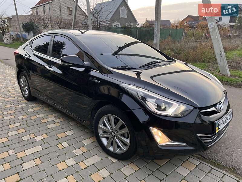 Седан Hyundai Avante 2013 в Одессе фото Седан Hyundai Avante 2013 в Одессе