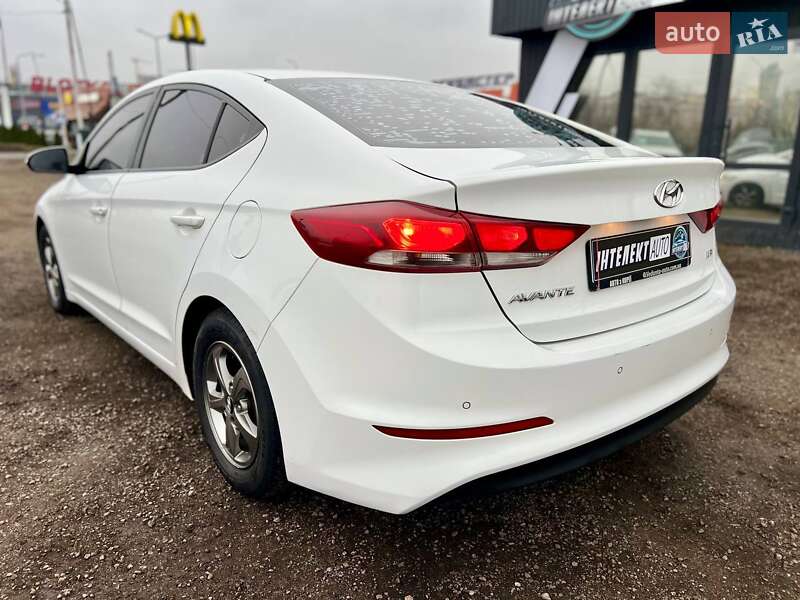 Седан Hyundai Avante 2015 в Києві фото 27 Седан Hyundai Avante 2015 в Києві