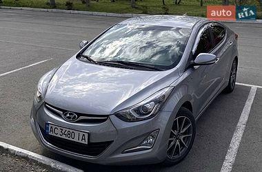 Седан Hyundai Avante 2014 в Луцке