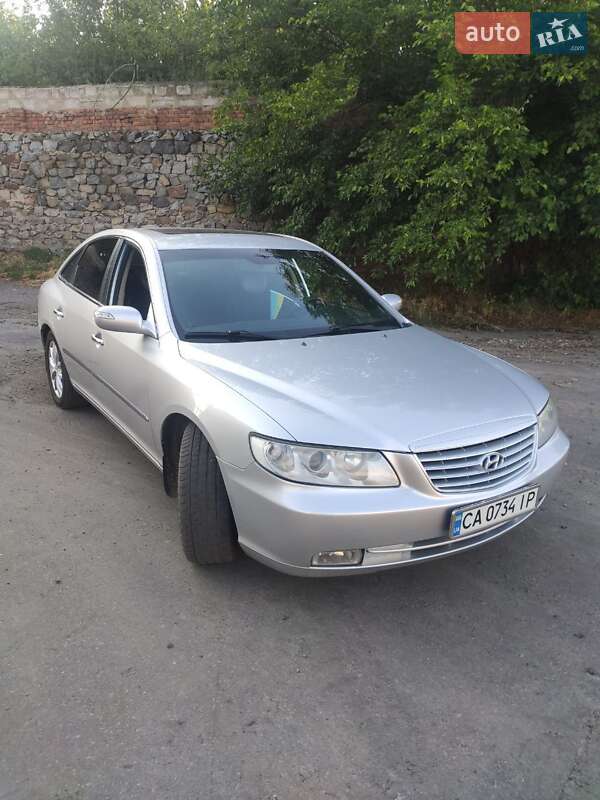 Седан Hyundai Azera 2007 в Первомайске