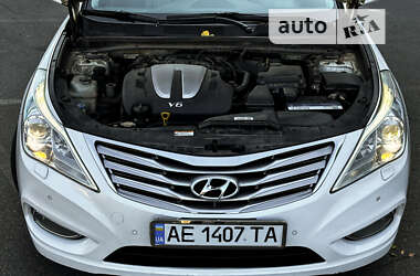Седан Hyundai Azera 2011 в Кривому Розі