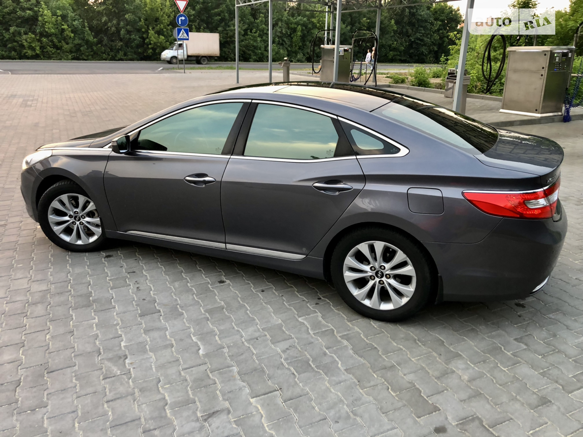 2011 Hyundai Azera - мініатюра 6