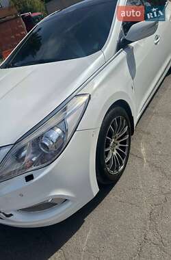 Седан Hyundai Azera 2012 в Києві
