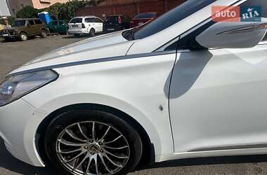 Седан Hyundai Azera 2012 в Києві