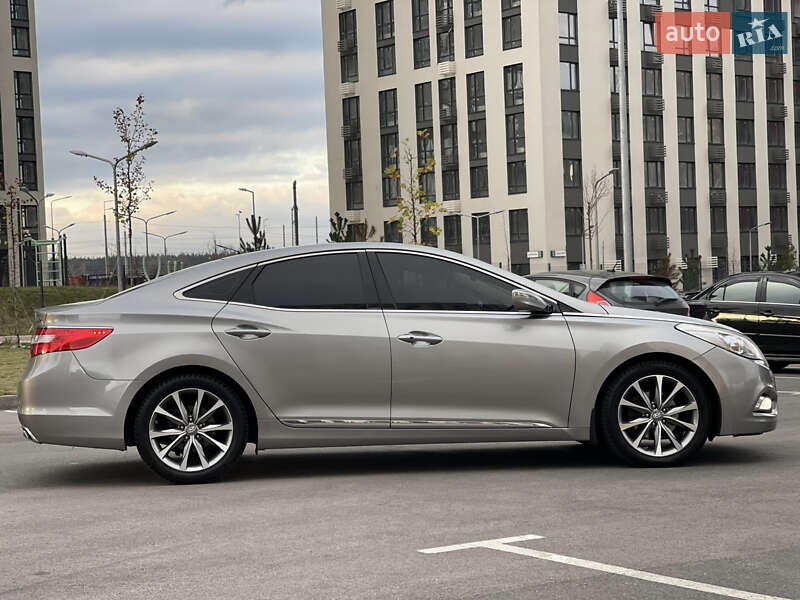 Седан Hyundai Azera 2011 в Києві