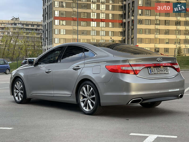 Седан Hyundai Azera 2011 в Києві