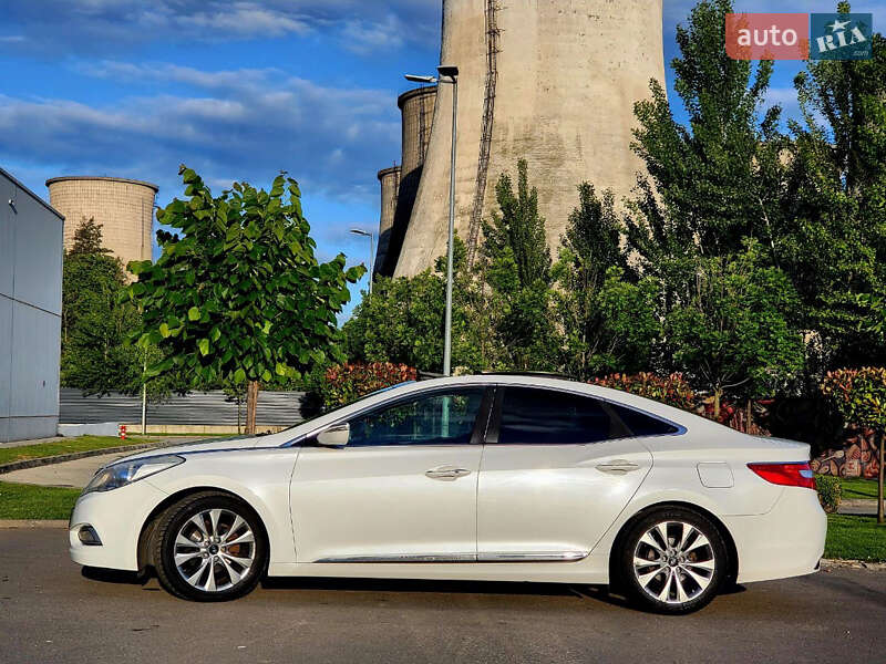 Седан Hyundai Azera 2011 в Одесі