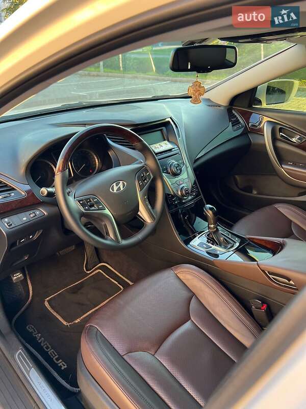 Седан Hyundai Azera 2011 в Хмельницькому