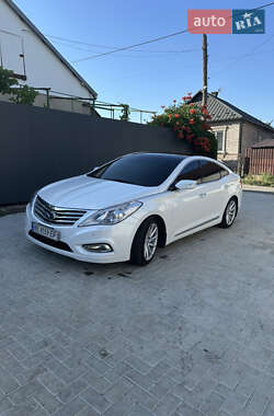 Седан Hyundai Azera 2013 в Кропивницькому