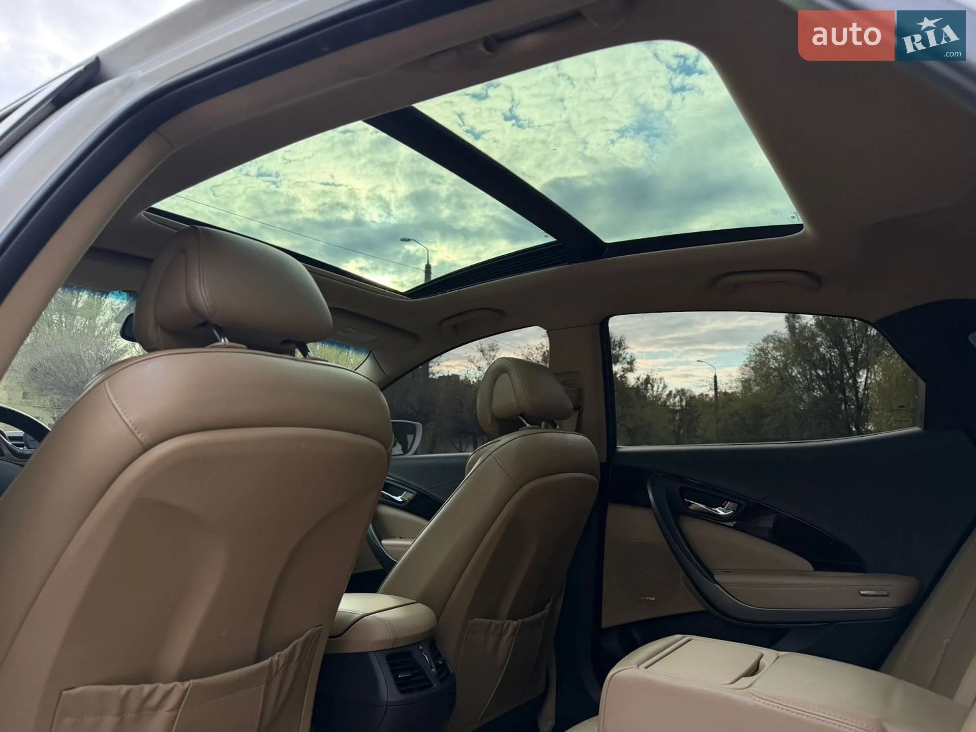 2011 Hyundai Azera - мініатюра 35
