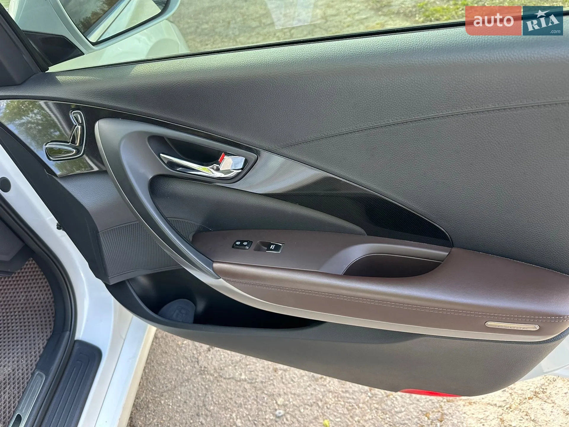 2013 Hyundai Azera - мініатюра 16