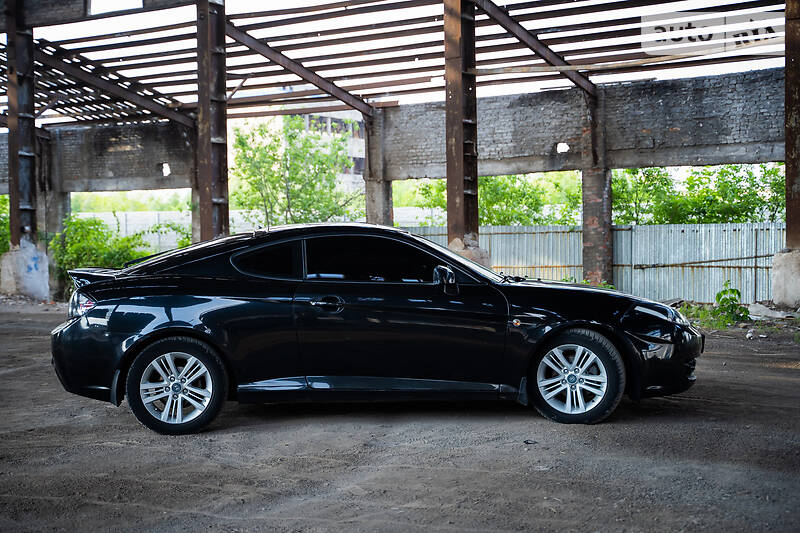 Купе Hyundai Coupe 2008 в Виннице