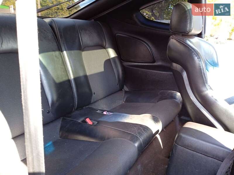 Купе Hyundai Coupe 2008 в Дніпрі