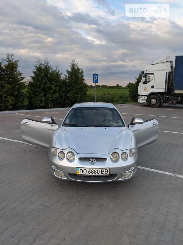 Купе Hyundai Coupe 2000 в Бучаче