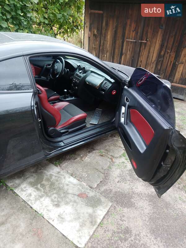 Купе Hyundai Coupe 2007 в Малине