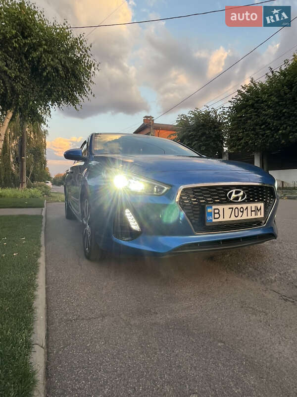 Хэтчбек Hyundai Elantra GT 2017 в Кременчуге