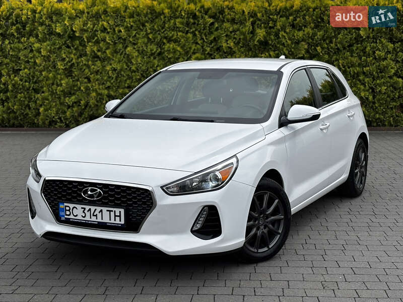 Hyundai Elantra GT 2017