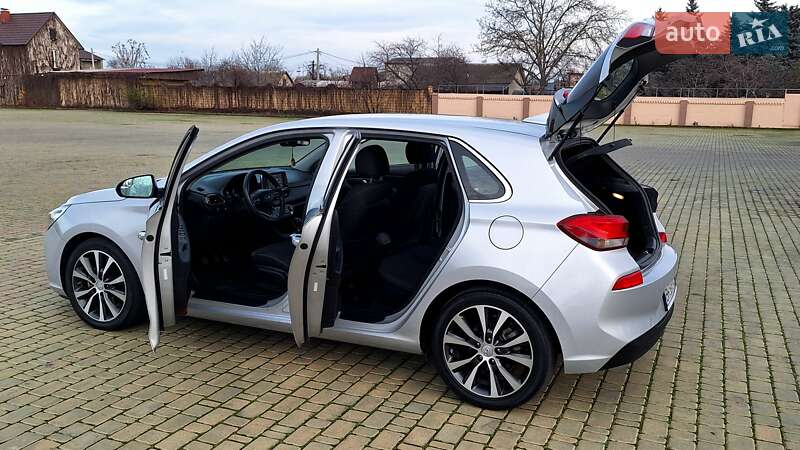 Хетчбек Hyundai Elantra GT 2017 в Одесі