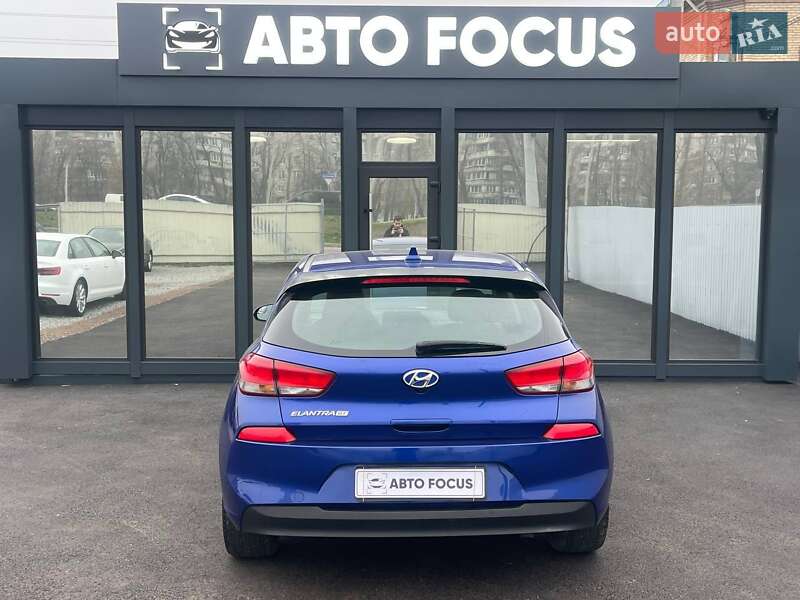 Хэтчбек Hyundai Elantra GT 2019 в Киеве