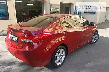 Седан Hyundai Elantra 2012 в Днепре