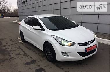 Седан Hyundai Elantra 2012 в Днепре