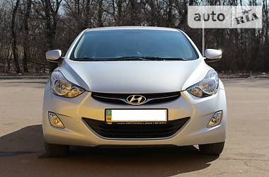 Седан Hyundai Elantra 2011 в Горловке