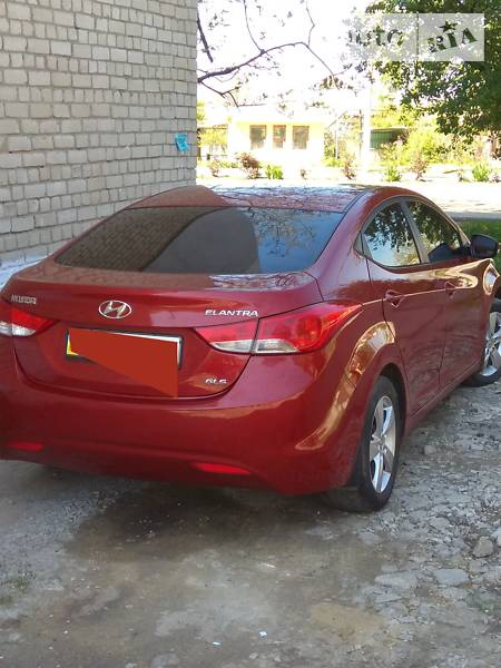 Седан Hyundai Elantra 2012 в Подольске