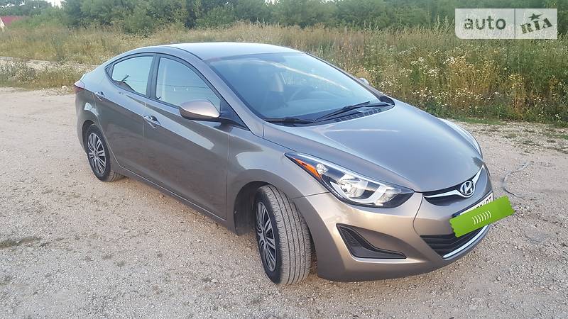 Седан Hyundai Elantra 2015 в Тернополе