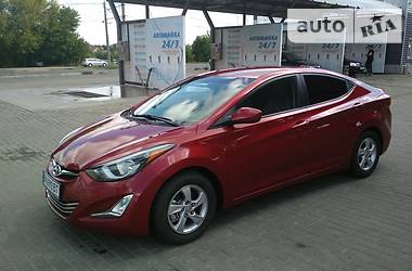 Седан Hyundai Elantra 2015 в Сумах