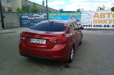 Седан Hyundai Elantra 2015 в Сумах