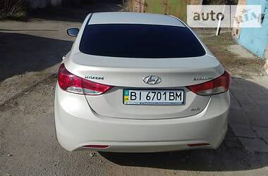 Седан Hyundai Elantra 2012 в Полтаве