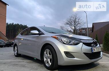 Седан Hyundai Elantra 2011 в Броварах