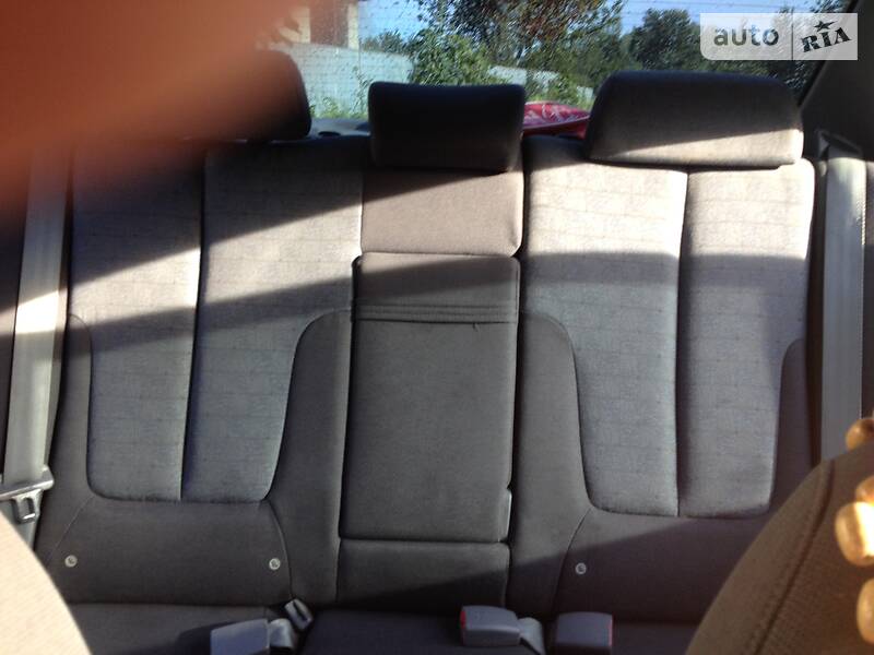 Седан Hyundai Elantra 2010 в Тернополе