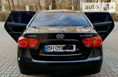 Седан Hyundai Elantra 2009 в Одессе