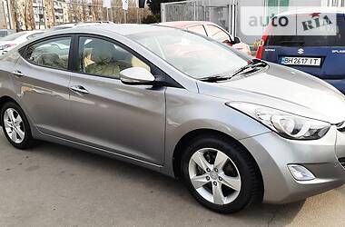 Седан Hyundai Elantra 2011 в 