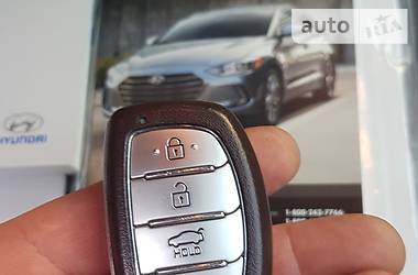 Седан Hyundai Elantra 2016 в 